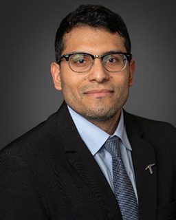 luis delgado headshot